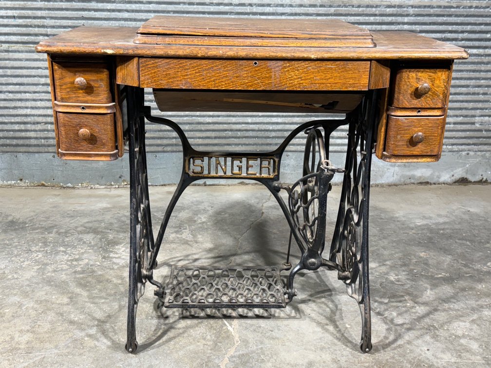 Image for Antiques and Collectables Online Auction