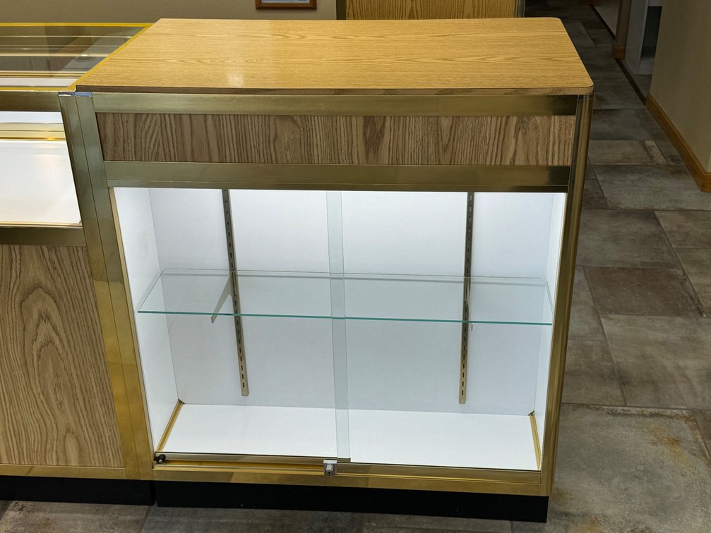 Standing Jewelry Case