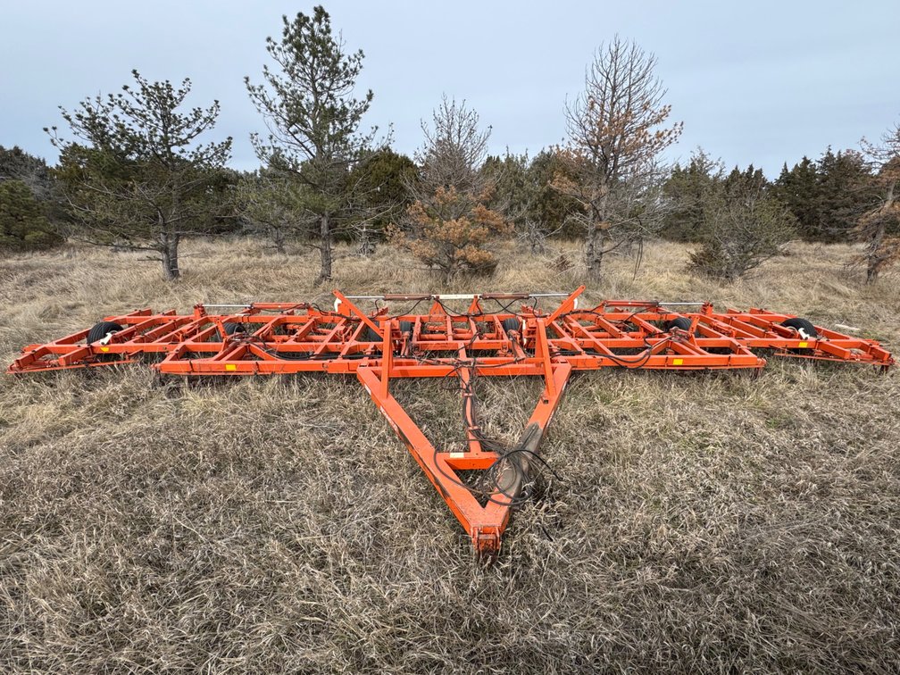 Richardson Mulch Treader