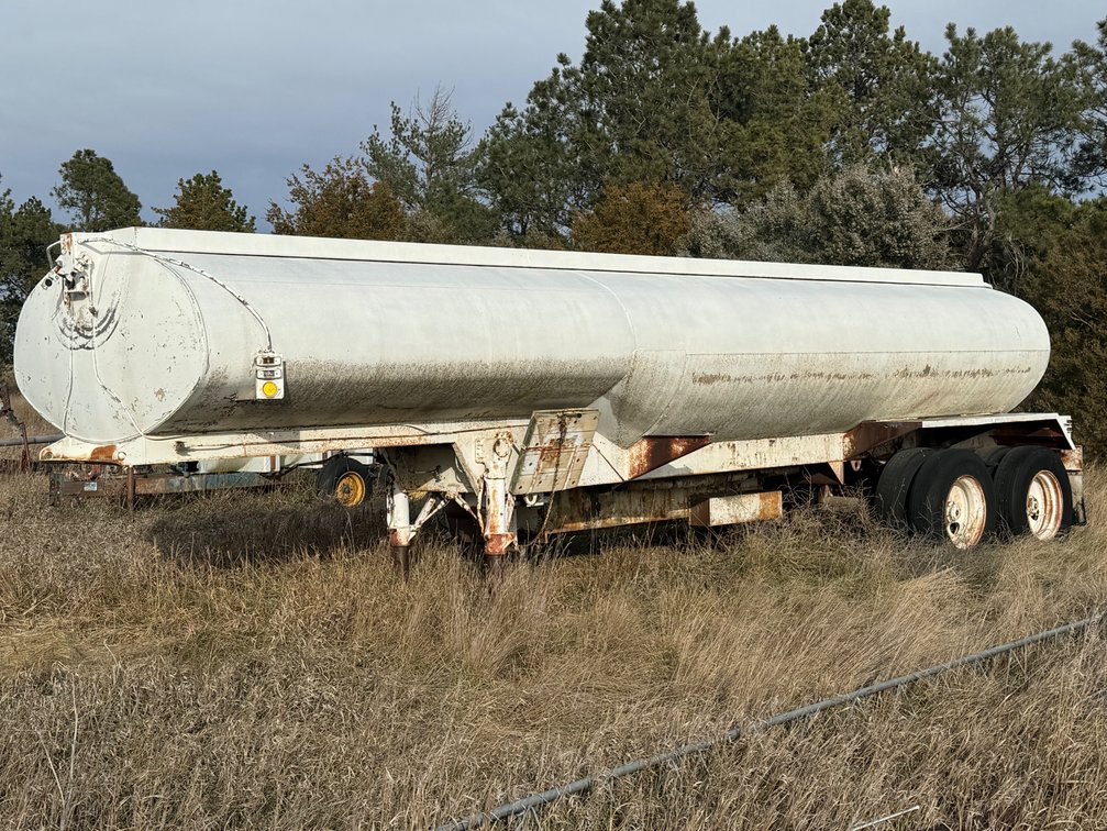 Tanker trailer 