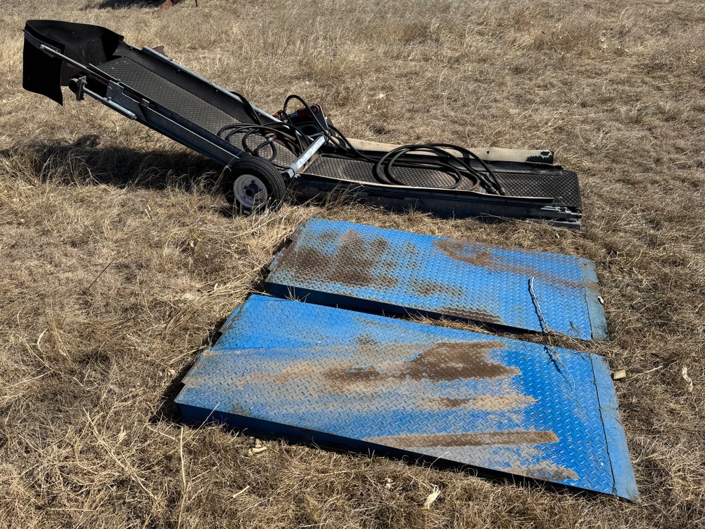 Drive Over Conveyer Auger