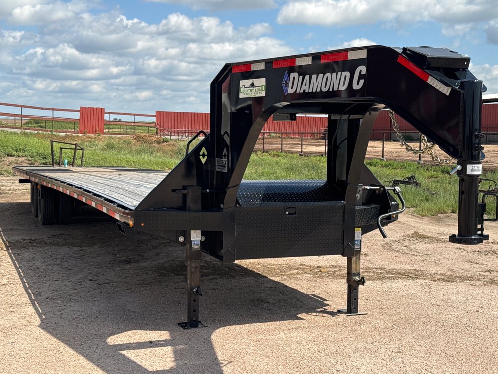 New 2023 Diamond C Flatbed