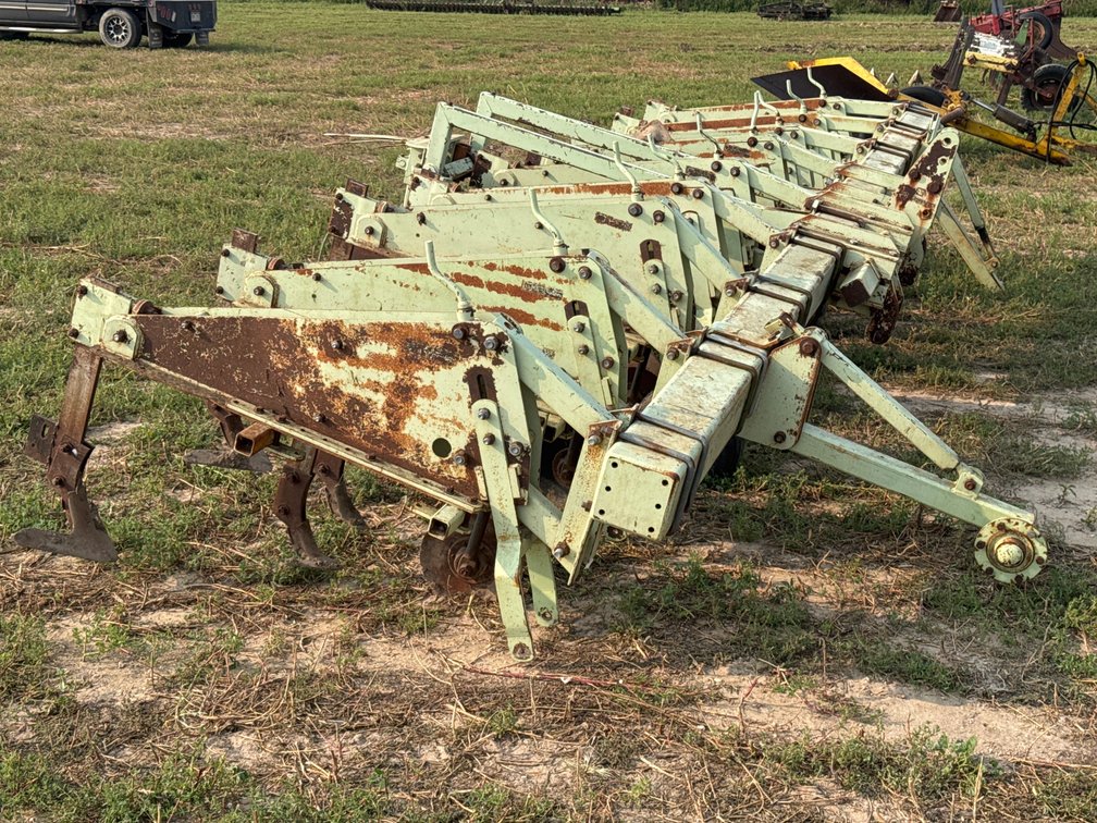 Orthman 8 Row Cultivator 