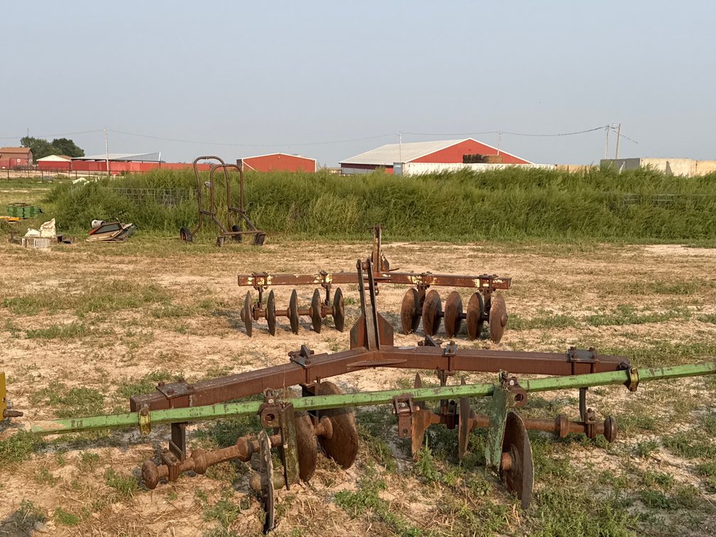 Two Pivot Track Closers 