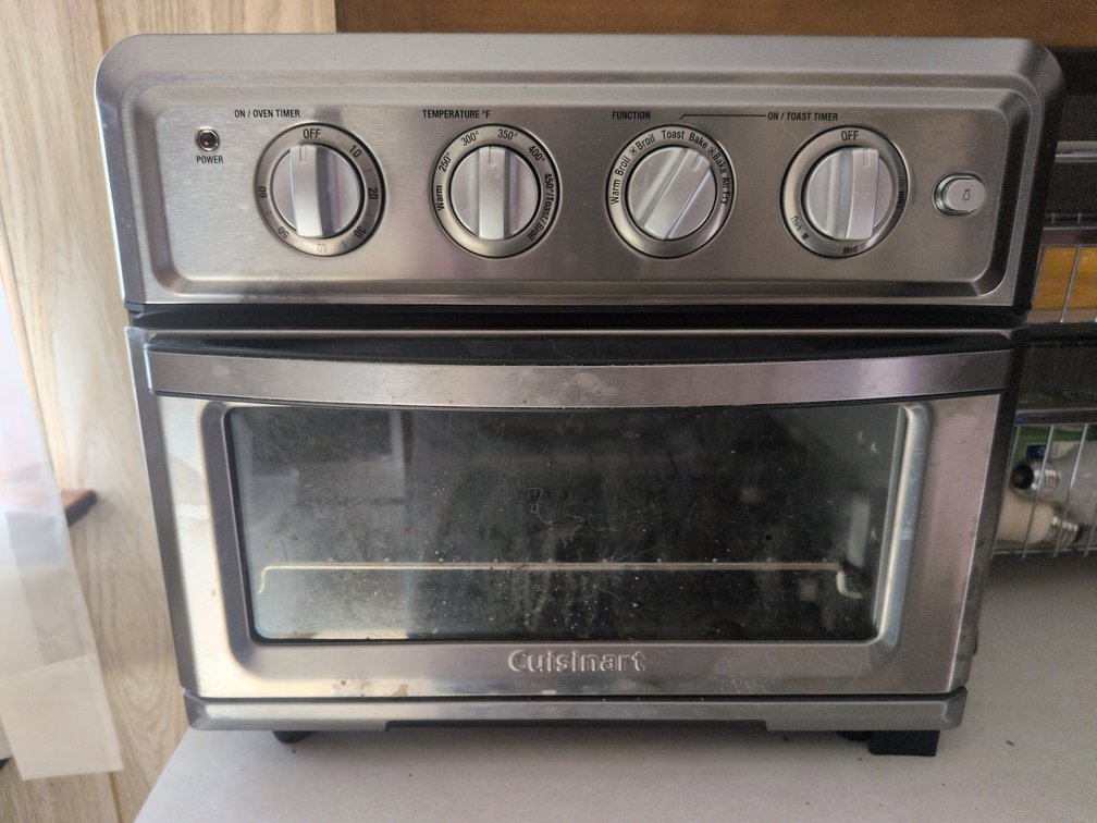 CUISINART TOASTER OVEN
