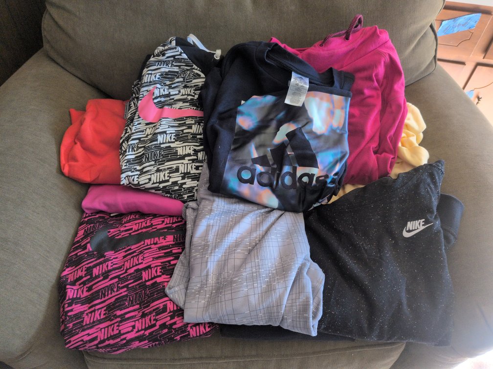 WOMENS M & LG ATHLETIC PULLOVERS