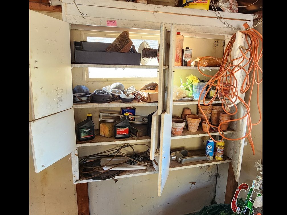 ALL CONTENTS IN CABINET