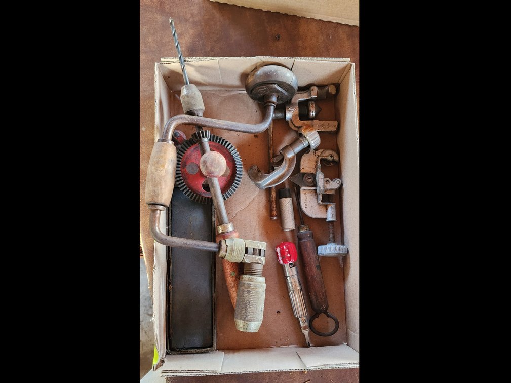 HAND TOOLS