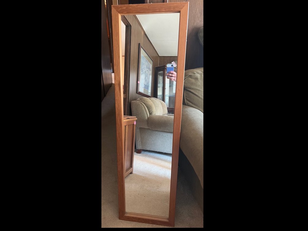 FULL LENGTH MIRROR