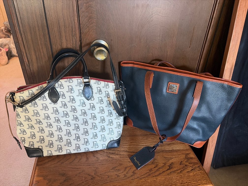 DOONEY & BOURKE PURSES