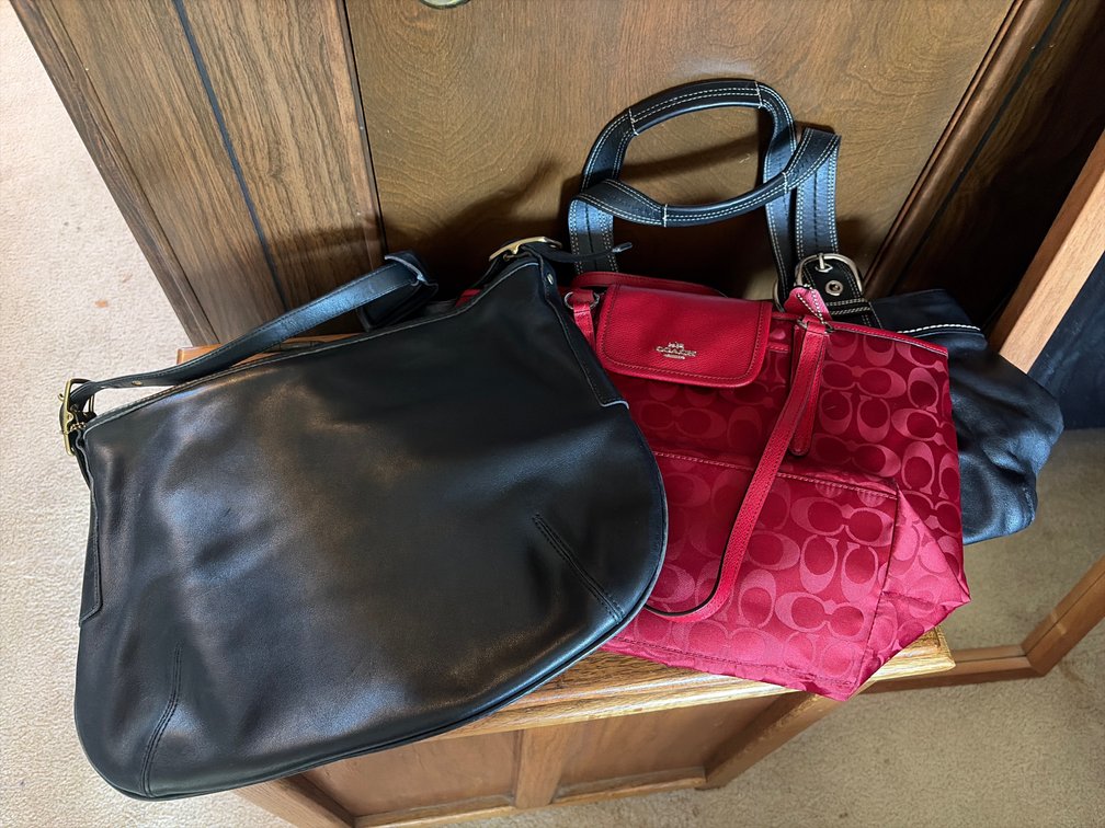 COACH PURSES