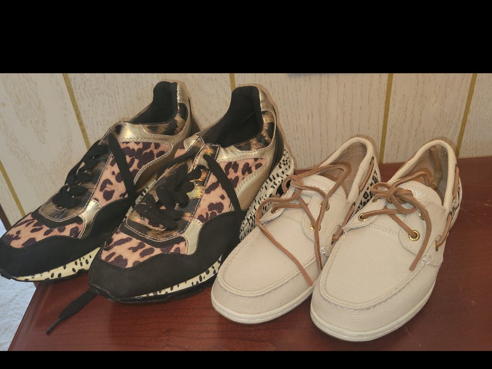 SPERRY- STEVE MADDEN SHOES