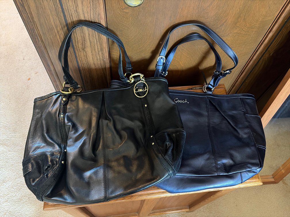 COACH PURSES