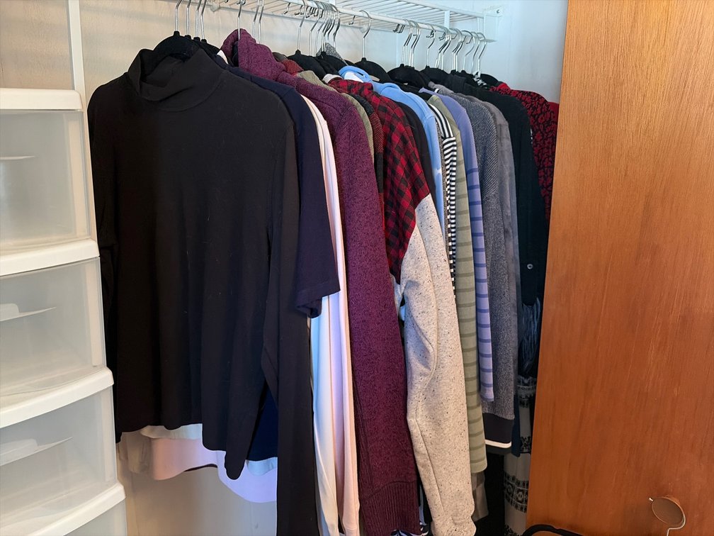 WOMENS NAME BRAND TOPS
