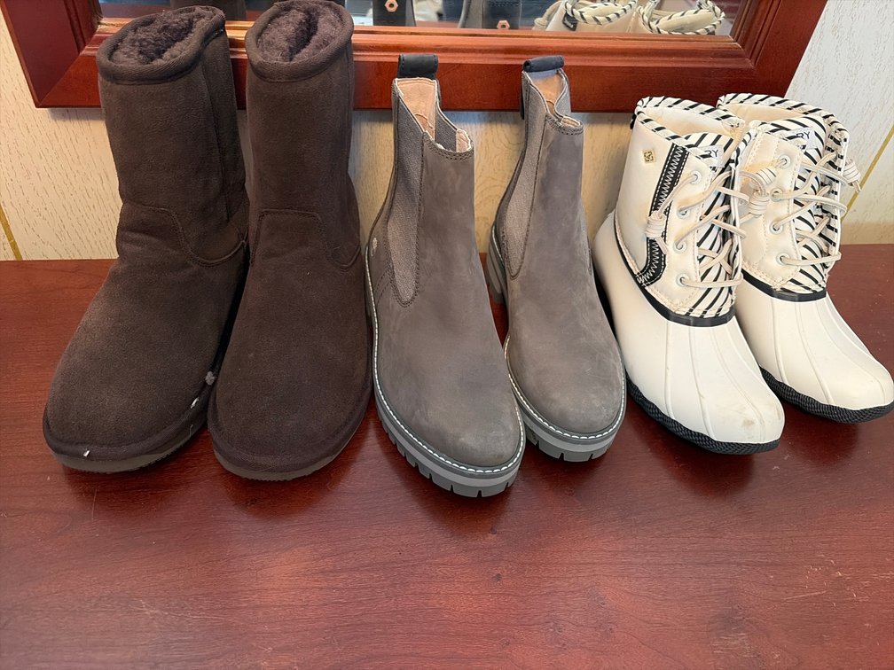 WOMENS NAME BRAND BOOTS