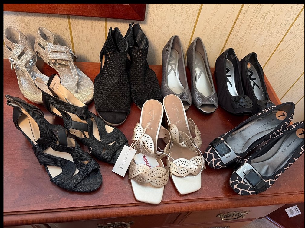 NAME BRAND SHOES
