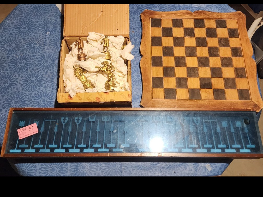 CHESS PIECIES FIGURES