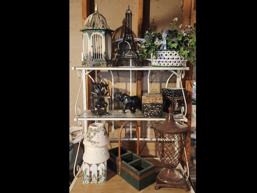 HOME DECOR CONTENTS