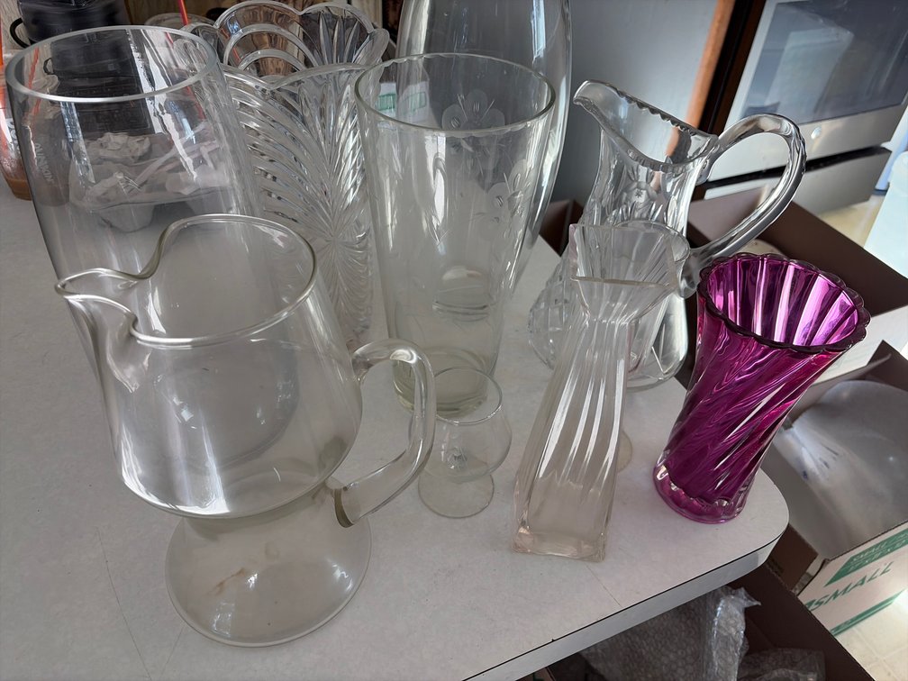STEMWARE VASES AND PLATTERS