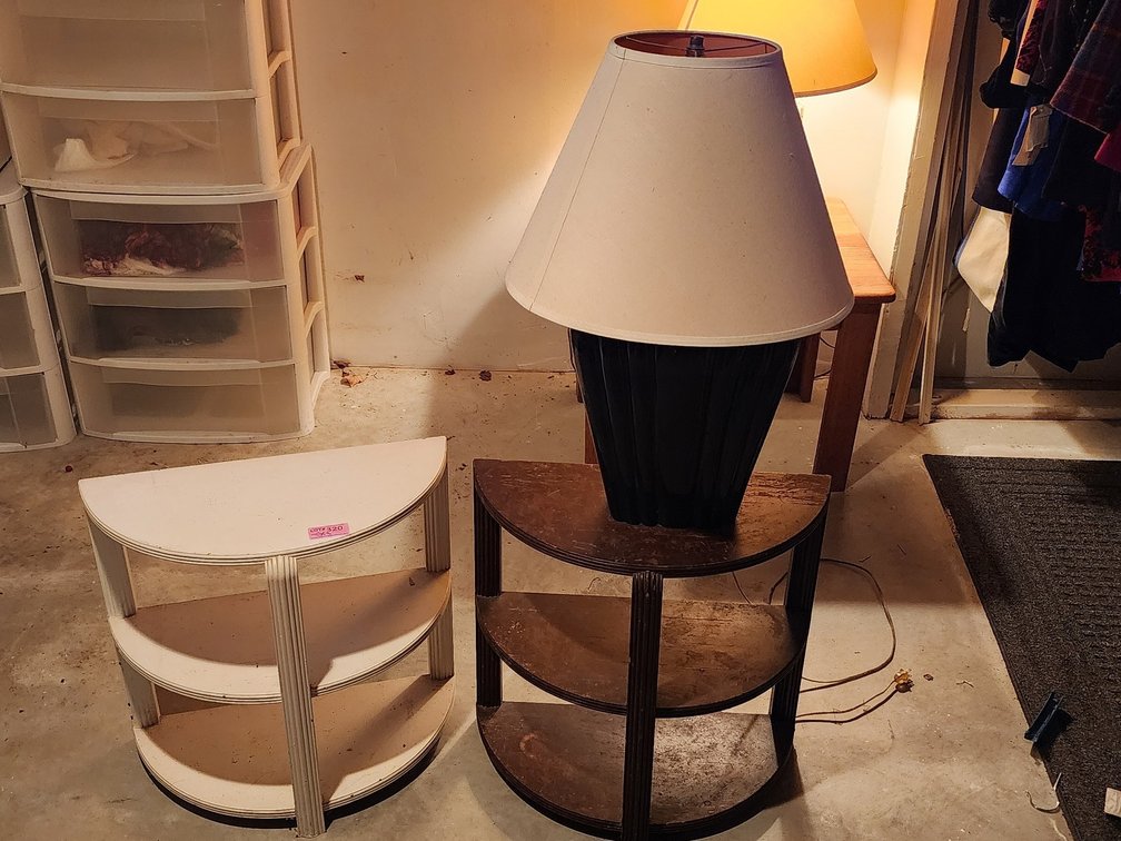 TABLES & LAMP