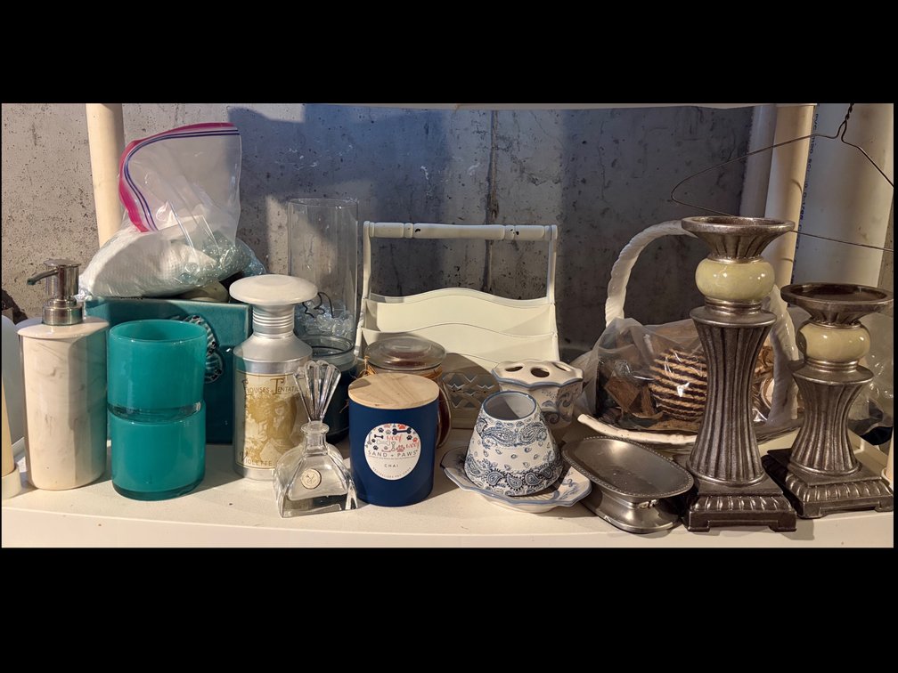 GOODIE LOT