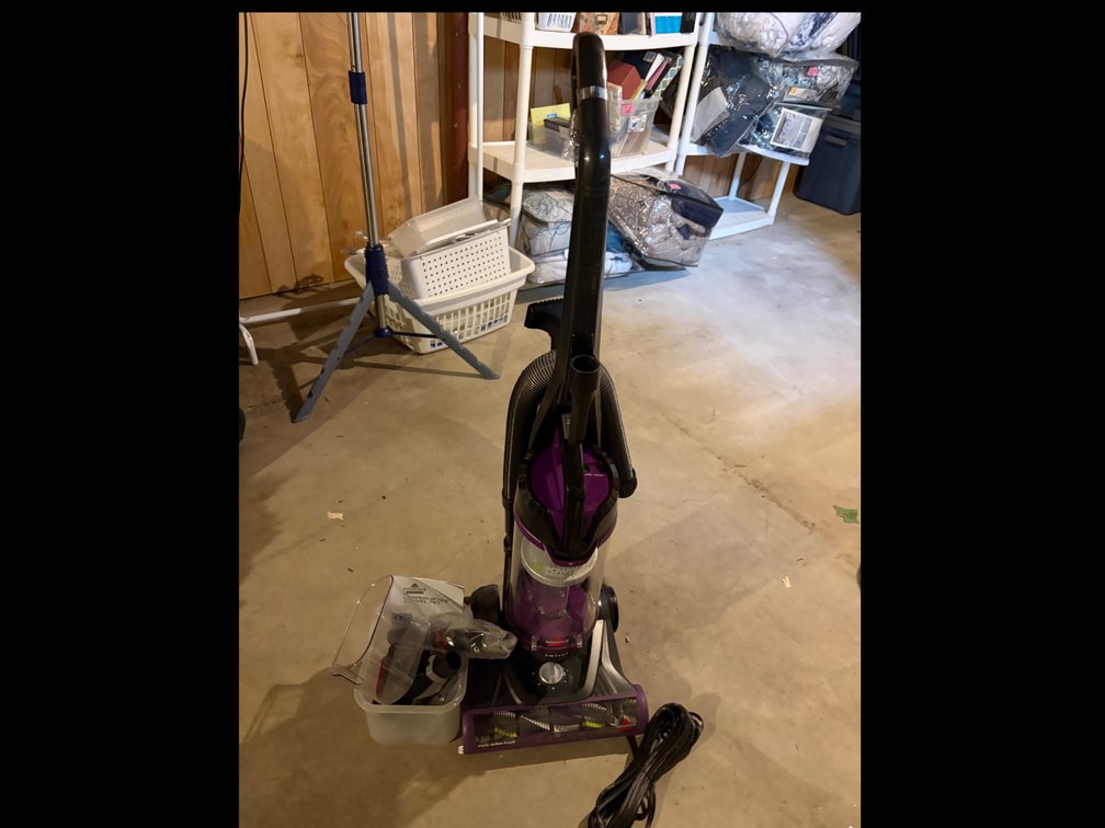 NEW BISSELL SWIVEL
