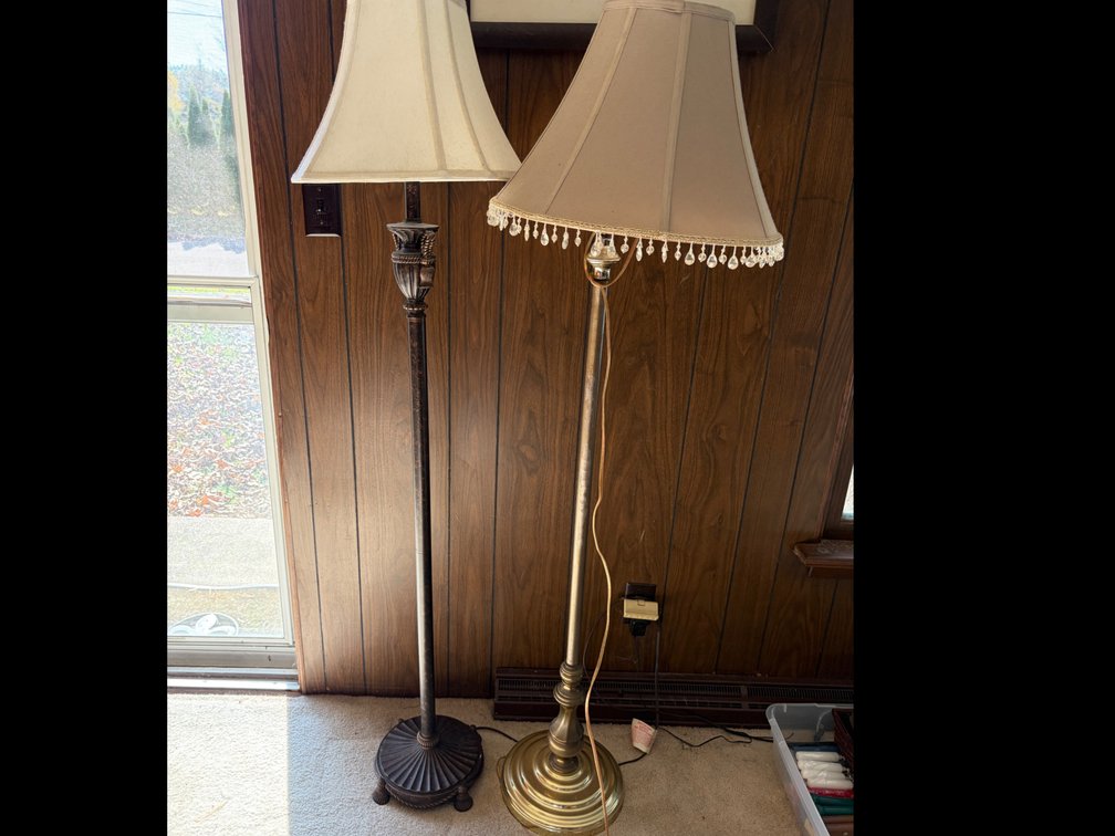 ASSORTED LAMPS