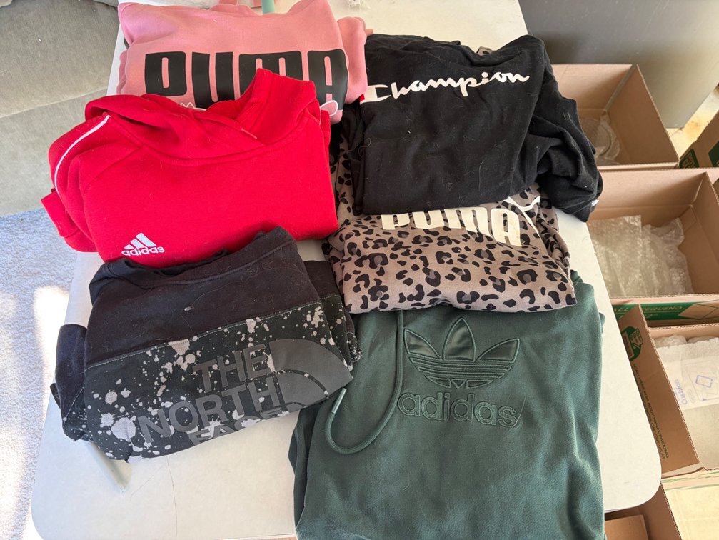 WOMENS NAME BRAND SWEATERS