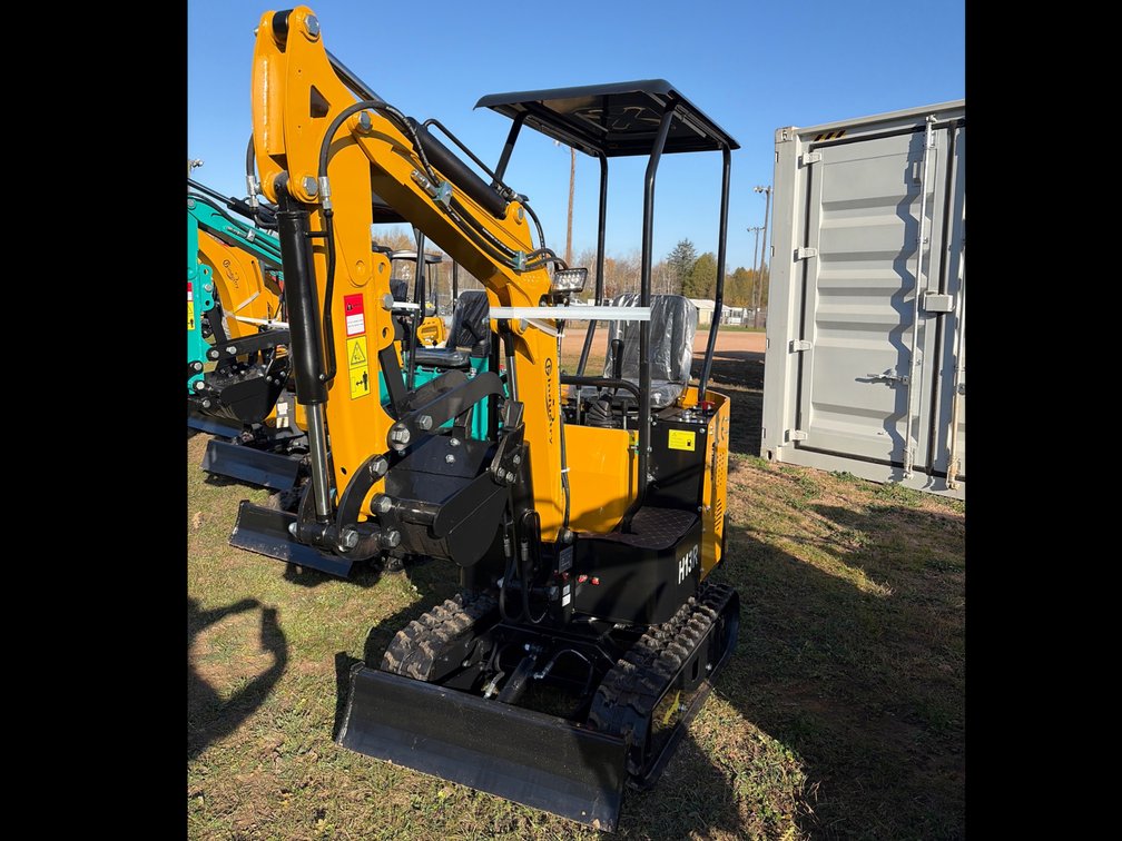 2026 CFG Mini Excavator H13R