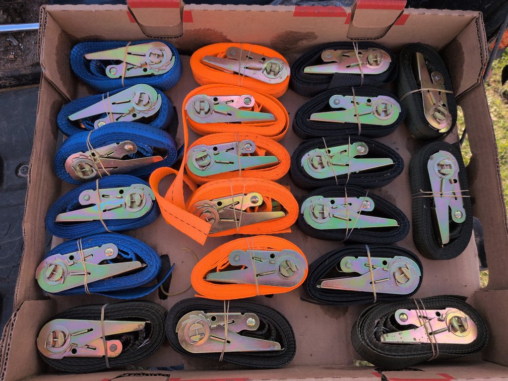 QTY of 20 - New Ratchet Straps SDLBB