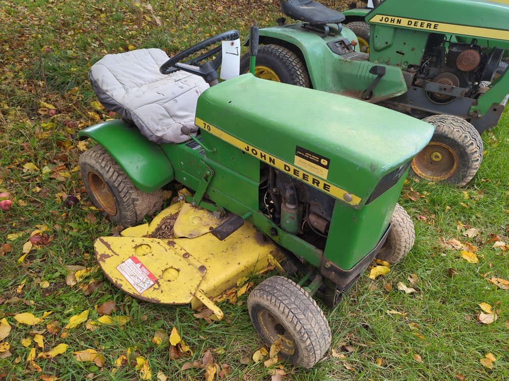 John Deere 70 w/Deck 
