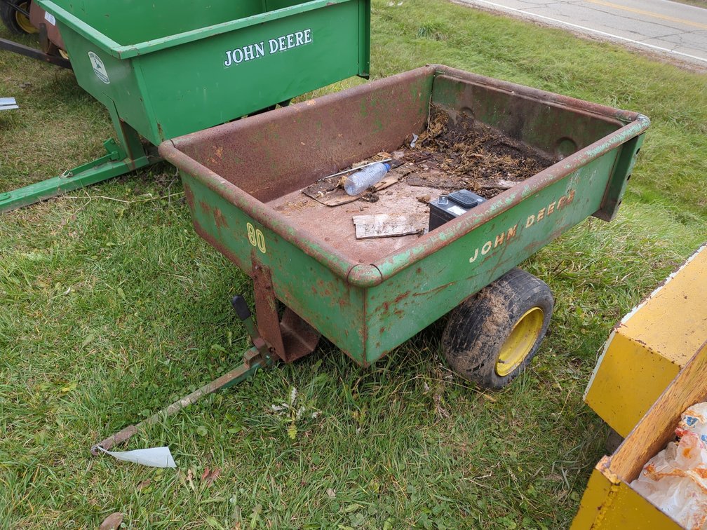 John Deere 80 Cart