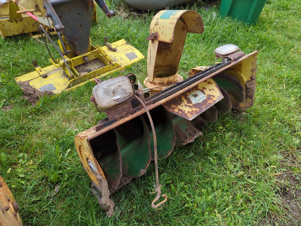 John Deere 46" Snow Blower 
