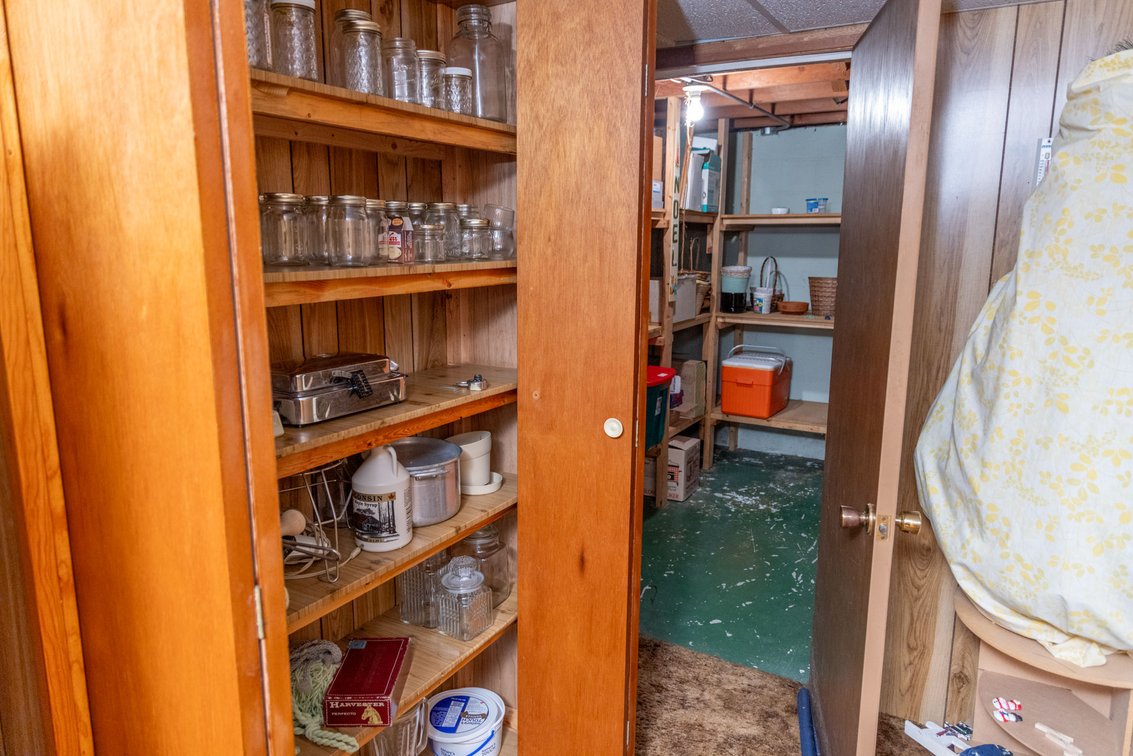 Image for Oconomowoc Ranch Home W395N5892 Laketon Ave For Sale by Online Bidding