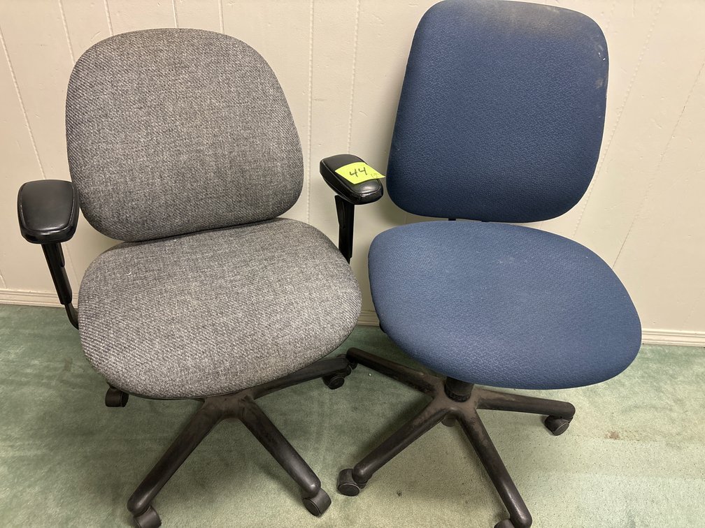 2 Office Chairs