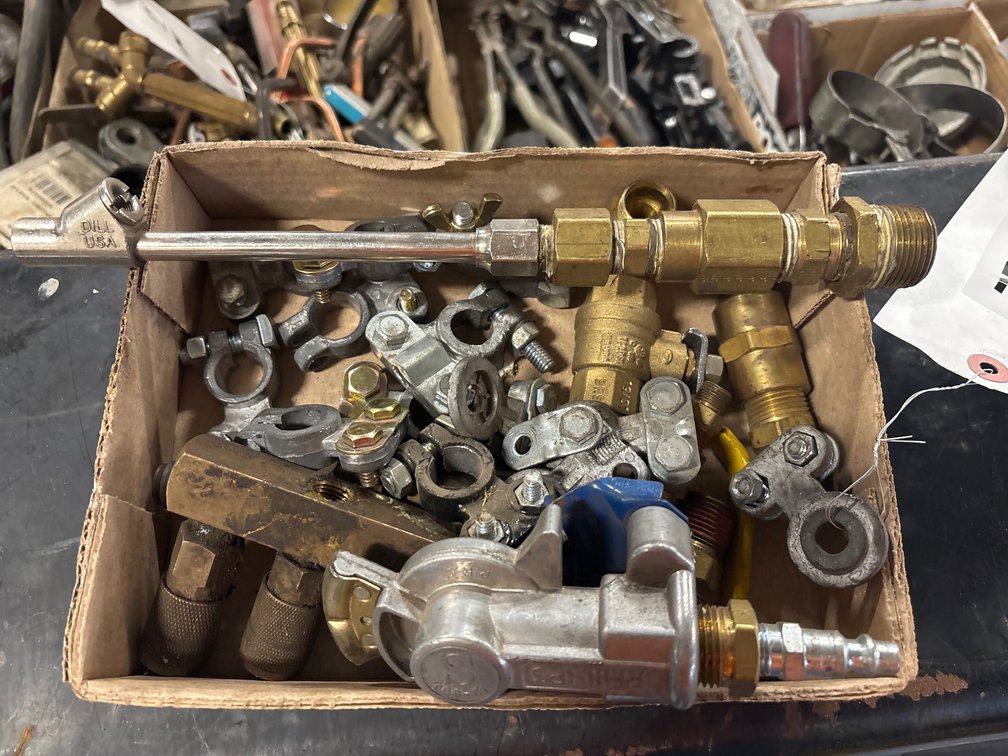 Brass fittings, side terminals