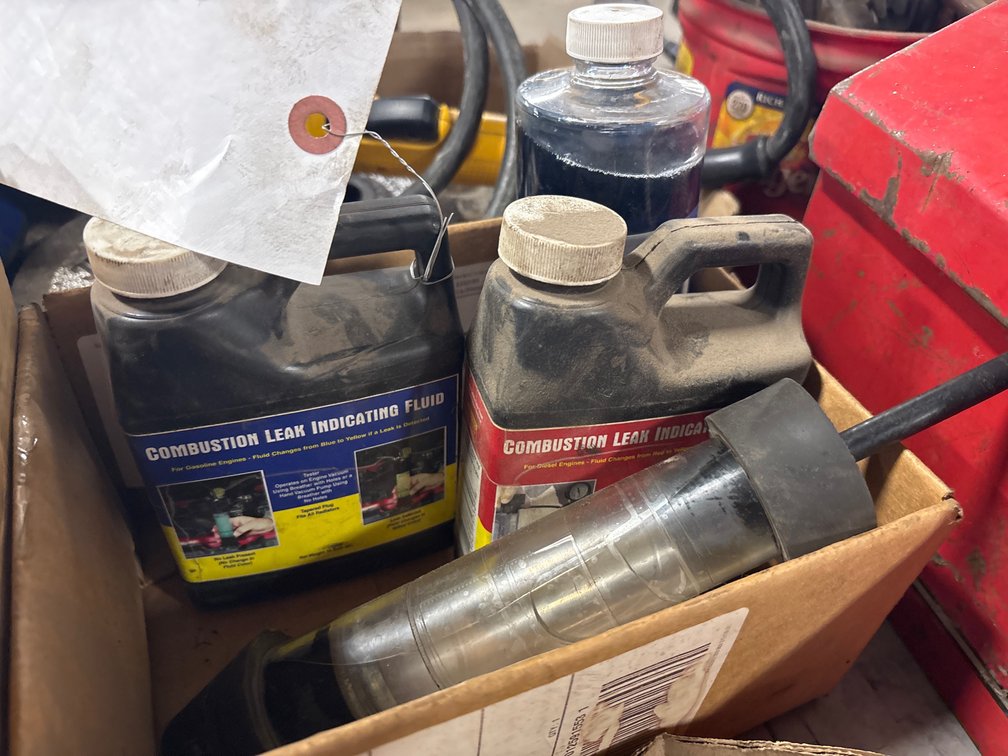 Partial Combustion Leak Indicating Fluid