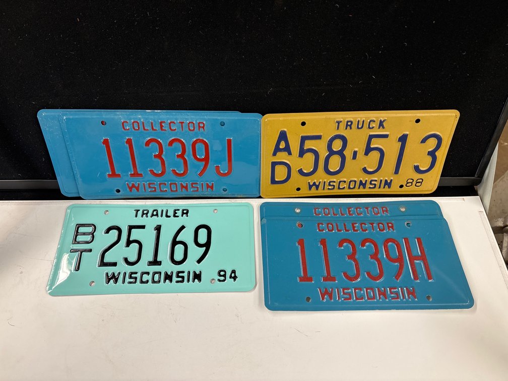 (6) Wisconsin License Plates