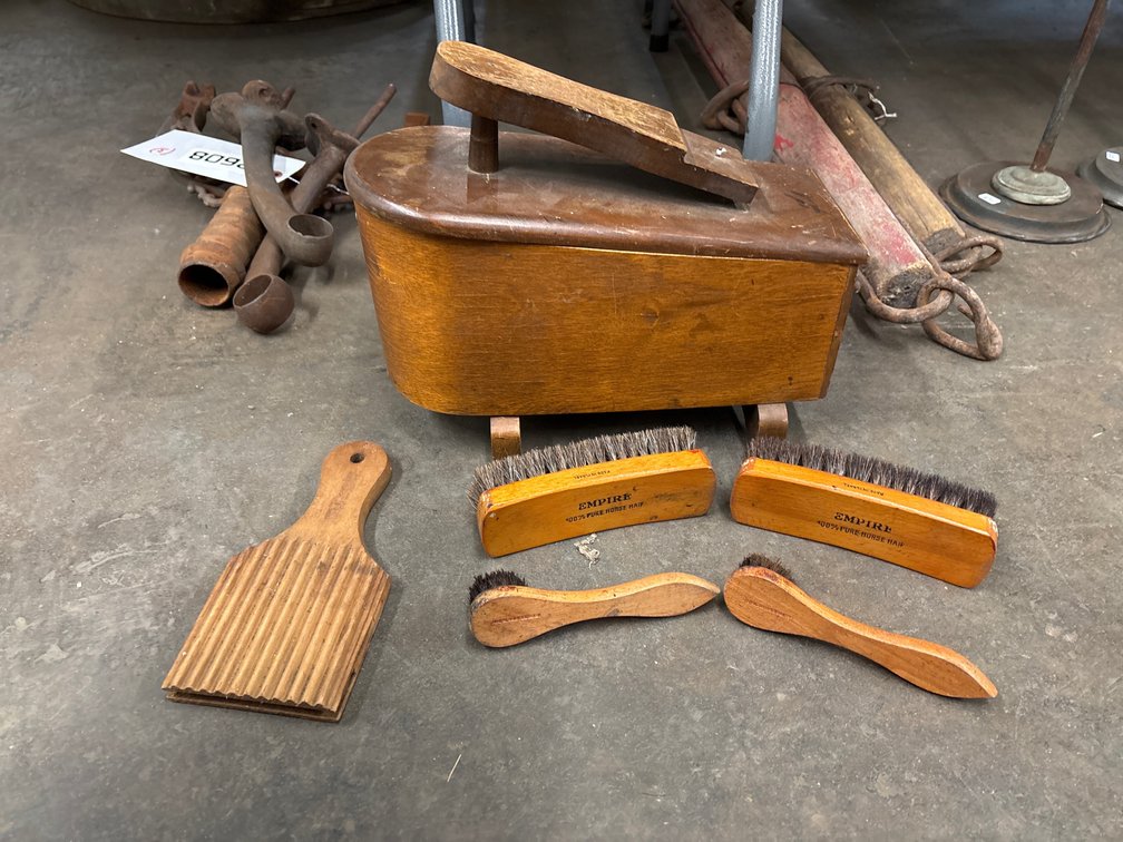 Shoe Shining Kit with Horsehair Brushes; Wood Grater