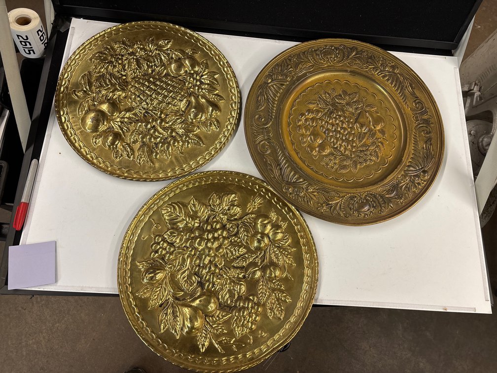 (3) Fruit Pattern Brass Wall Plates