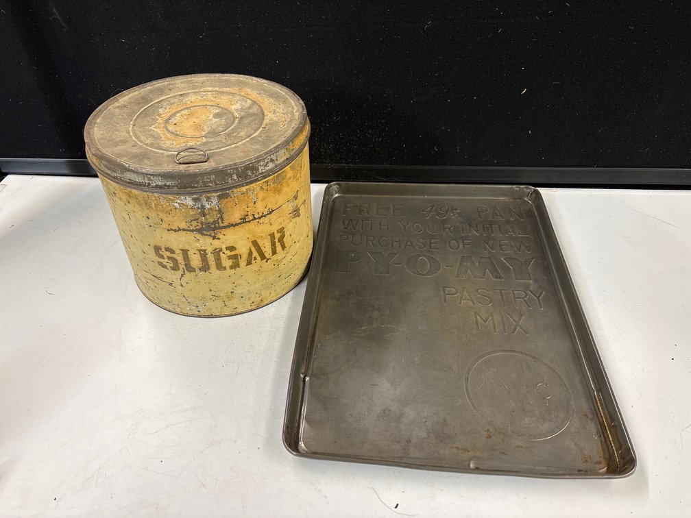 Vtg Sugar Tin and Py-O-My Pan