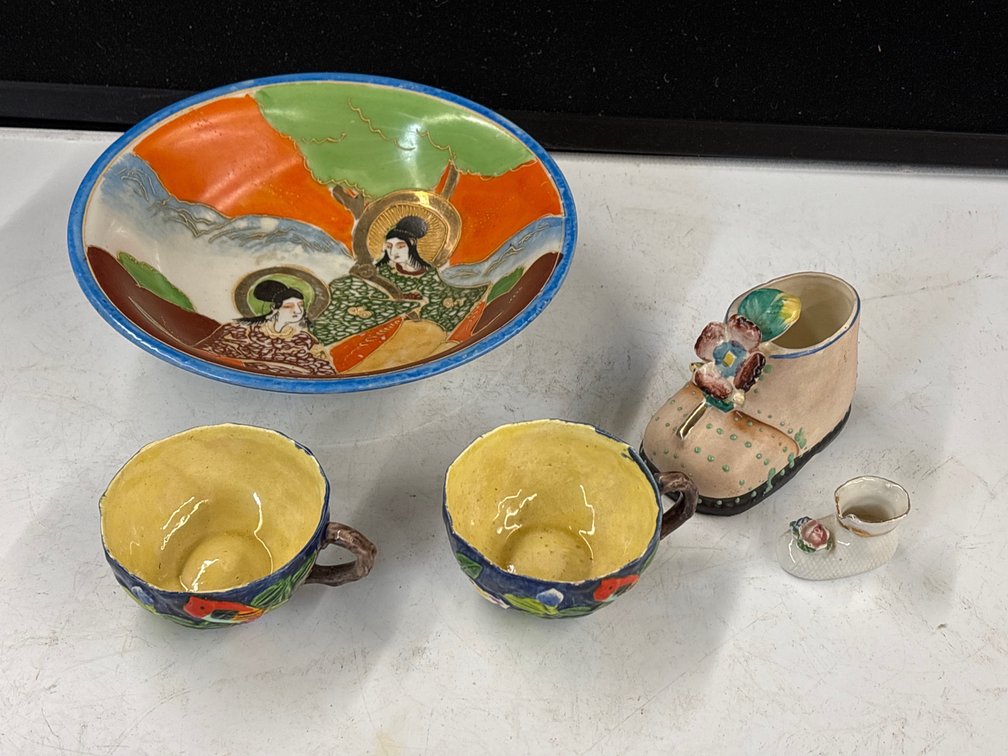 Japan Hand Painted Bowl, Tea Cups & Shoes