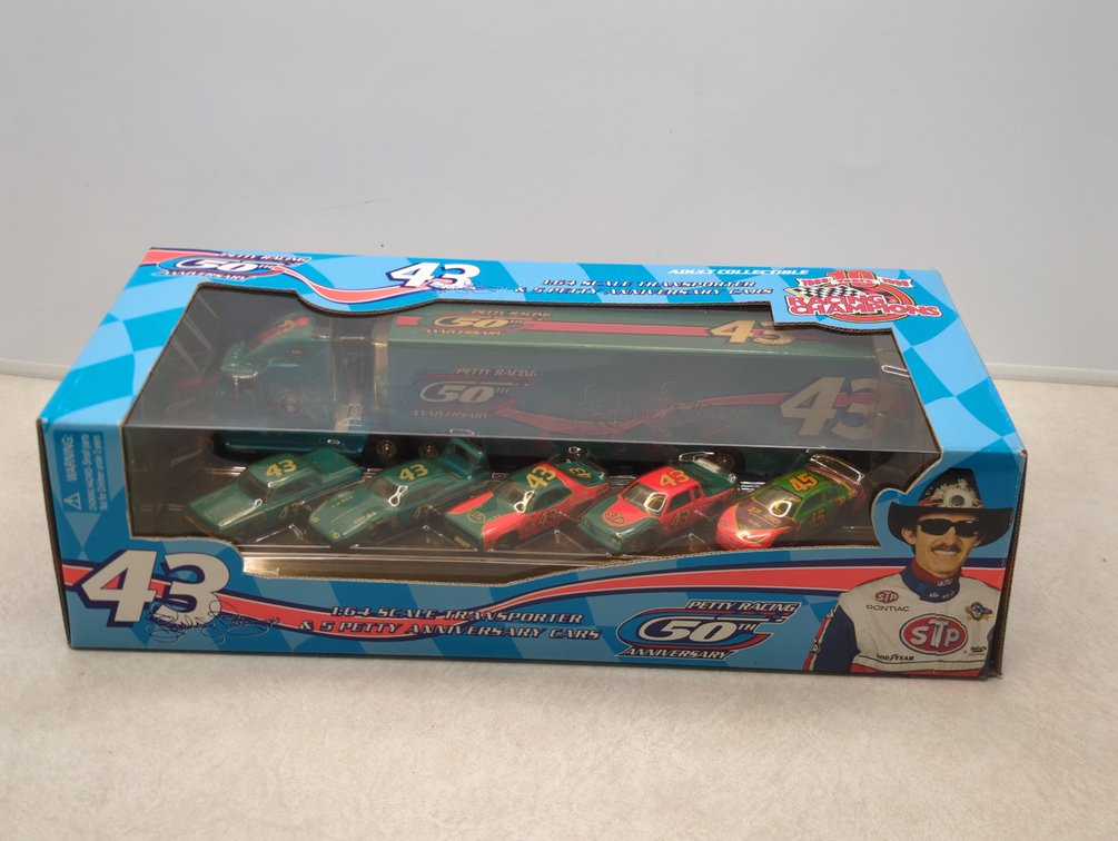 Richard Petty 50th Anniversary Transporter & Cars