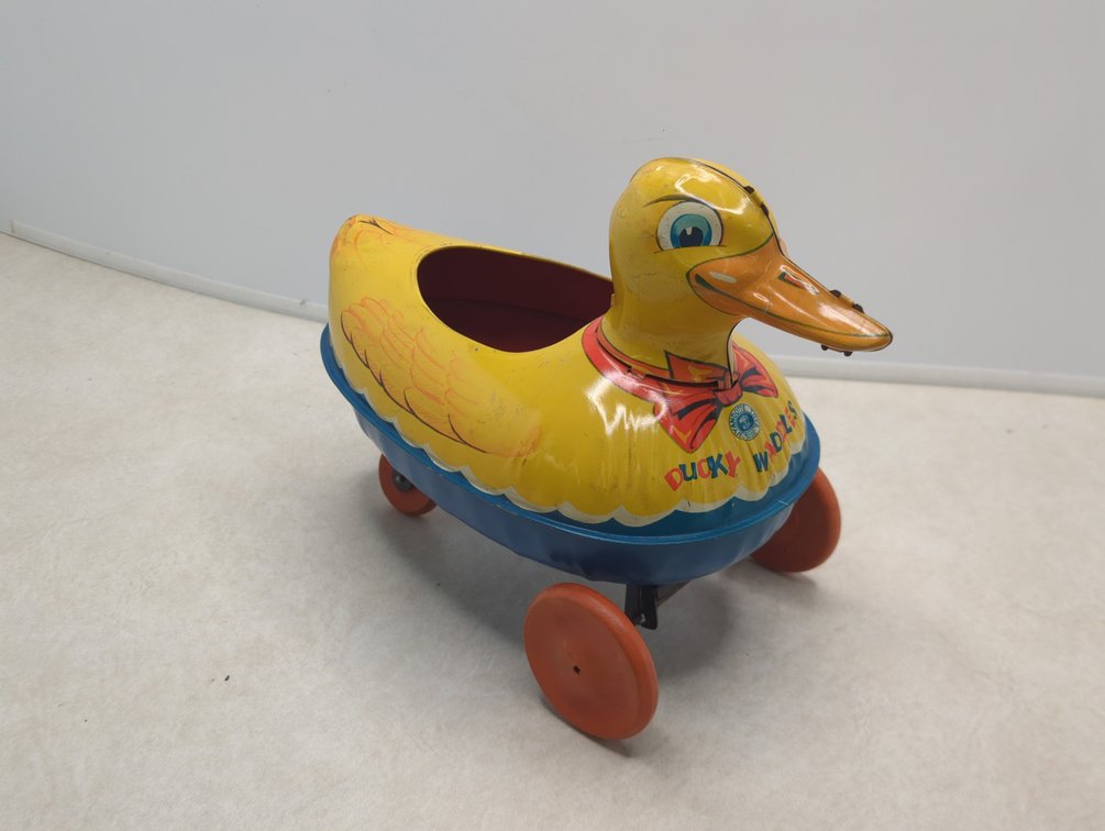 Ducky Waddles Pull Toy