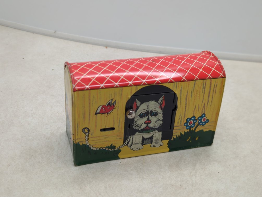 Tin Dog Kennel Coin Bank