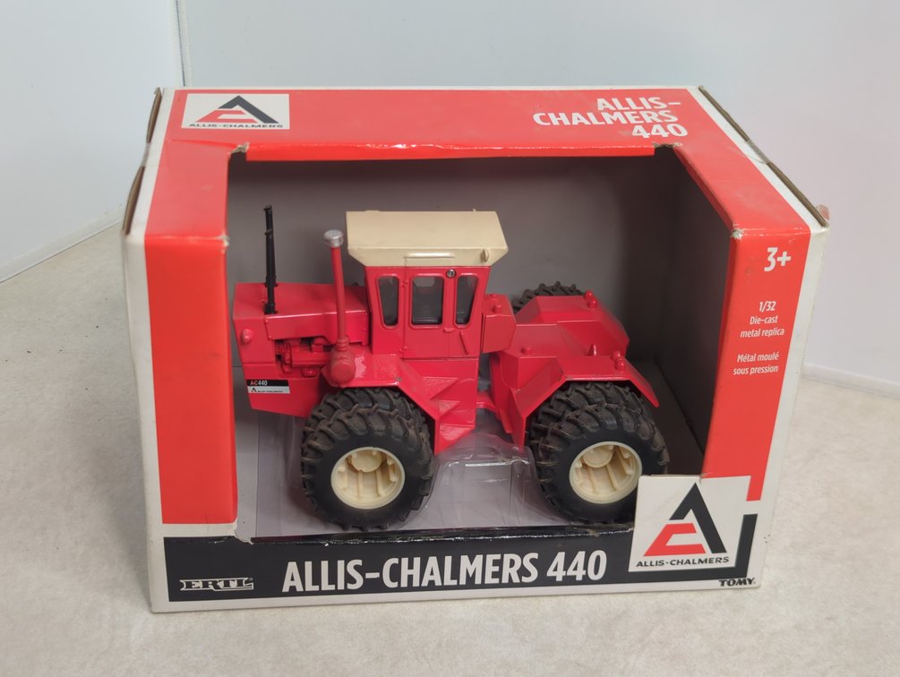 Allis Chalmers 440