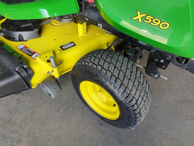 Image for 2017 John Deere X590 48