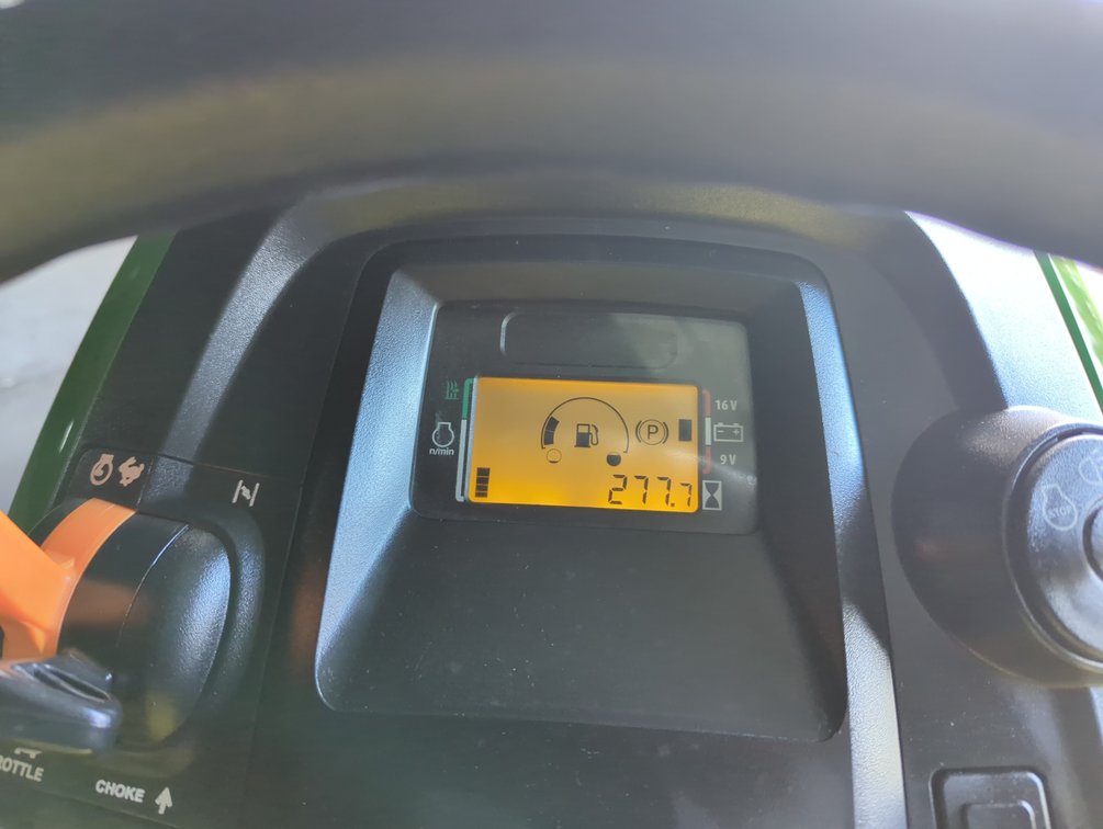 Image for 2018 John Deere X350 48