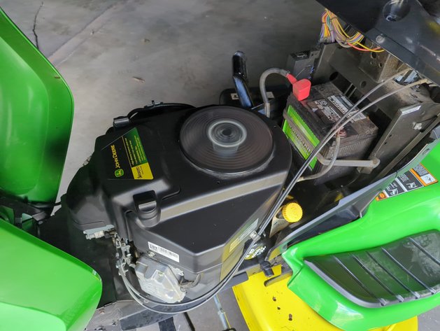 Image for 2015 John Deere X360 42