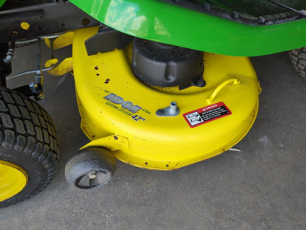 Image for 2015 John Deere X360 42